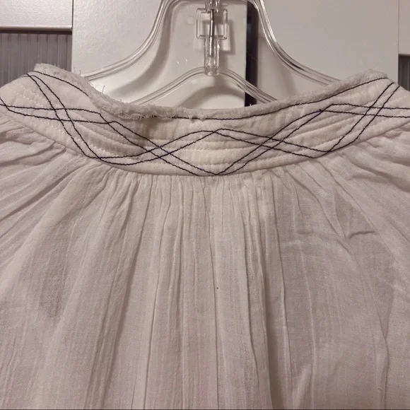 NWT Anthropologie Velvet by Graham & Spencer White Lena Peasant Blouse Tunic - Picture 7 of 16